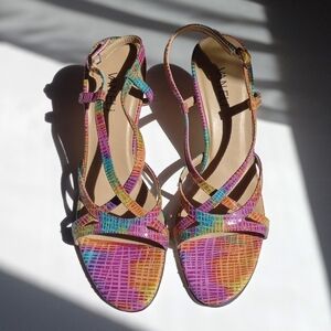 MULTI COLOR HEEL